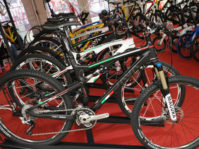 ڼAJAVAͦ650B